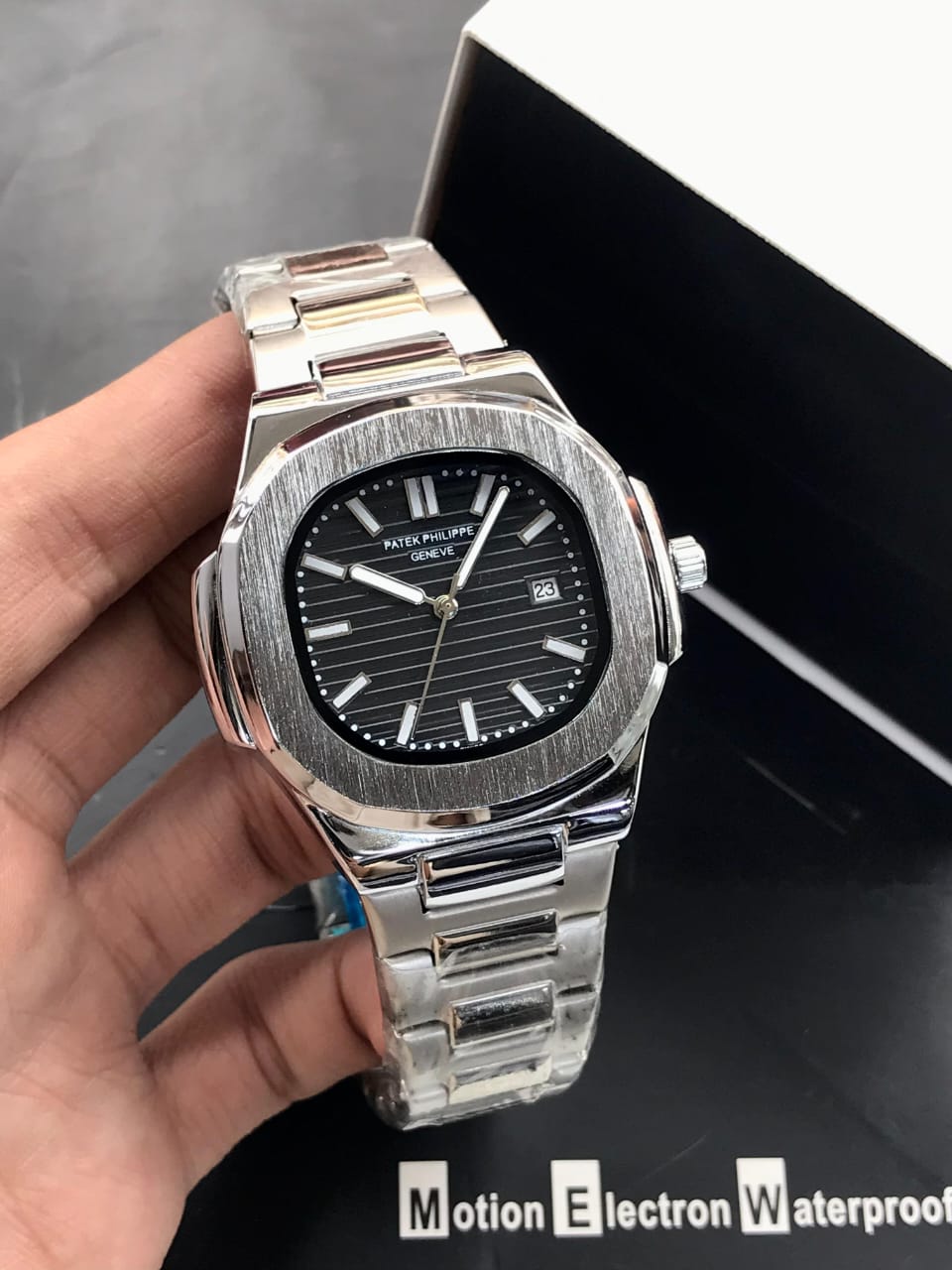 Patek Philippe Nautilus - Black