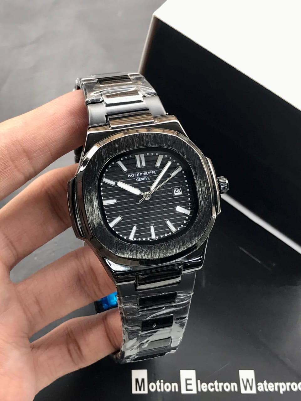Patek Philippe Nautilus - Black