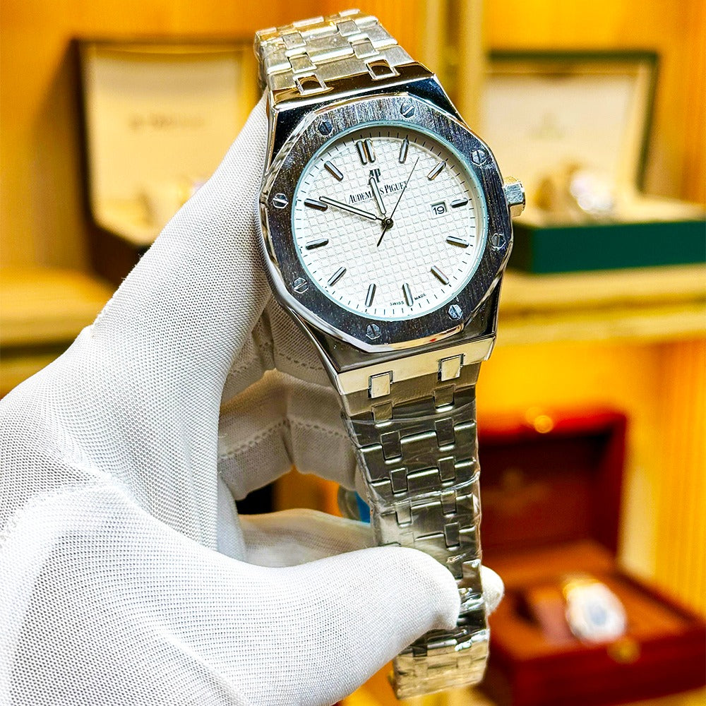 Audemars Piguet - Royal Oak - White